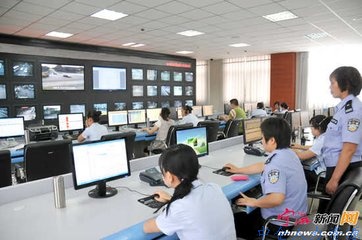 文章附图